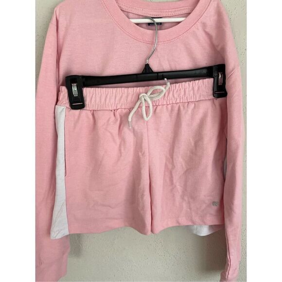 Marika Girl Pink Sweatshirt&Short Set, Size M((10/12) MSRP $36 - Picture 4 of 9